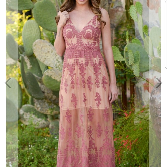 New Gorgeous Maroon Burgundy Beige Long Maxi Dress Lace Overlay - Picture 1 of 3